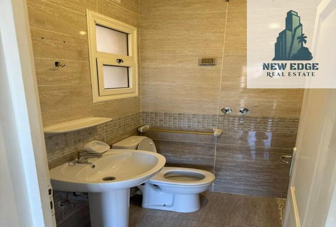 8404807 - Property Image 2