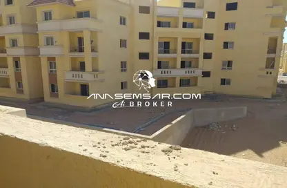 Apartment - 4 Bedrooms - 2 Bathrooms for sale in Degla Palms - Al Wahat Road - 6 October City - Giza