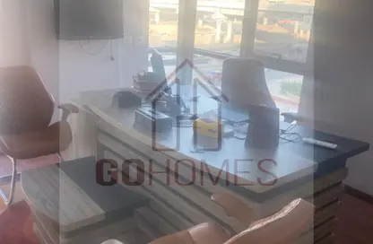 Office Space - Studio - 3 Bathrooms for sale in Ashgar Darna - Zahraa El Maadi - Hay El Maadi - Cairo