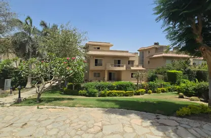 Villa - 5 Bedrooms - 6 Bathrooms for sale in Flowers Park - North Investors Area - New Cairo City - Cairo