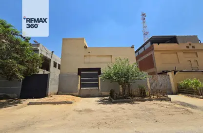 Factory - Studio - 4 Bathrooms for sale in 1st Neighborhood - 2nd Area - Shorouk City - Cairo