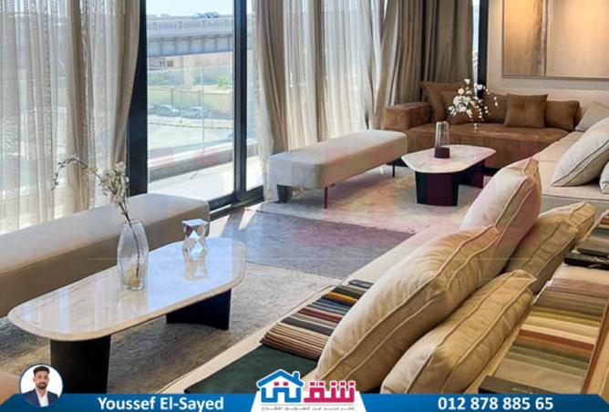 8041496 - Property Image 2
