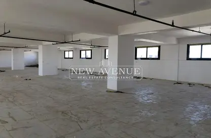 Office Space - Studio - 4 Bathrooms for rent in The Industrial Zone - 5th Settlement Compounds - The 5th Settlement - New Cairo City - Cairo