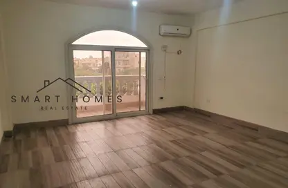 شقة - 3 غرف نوم - 3 حمامات للايجار في الياسمين - الحي الرابع عشر - الشيخ زايد - الجيزة