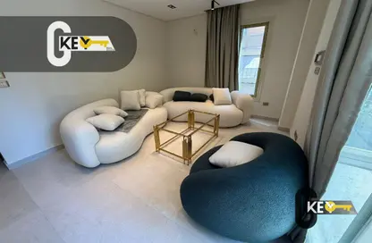 شقة - 2 غرف نوم - 2 حمامات للايجار في سرايات المعادي - حي المعادي - القاهرة