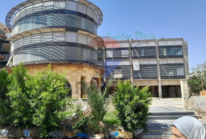 8170821 - Property Image 2