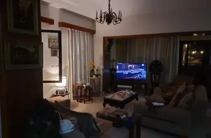 فيلا - 5 غرف نوم - 5 حمامات للبيع في مراسي - سيدي عبد الرحمن - الساحل الشمالي