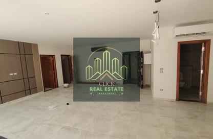 Apartment - 3 Bedrooms - 2 Bathrooms for rent in Street 13 - 13th District - Sheikh Zayed City - Giza