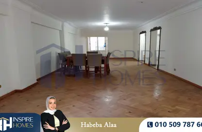 Apartment - 3 Bedrooms - 2 Bathrooms for rent in Azarita - Hay Wasat - Alexandria
