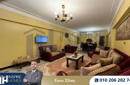 شقة - 3 غرف نوم - 2 حمامات للايجار في زيزينيا - حي شرق - الاسكندرية