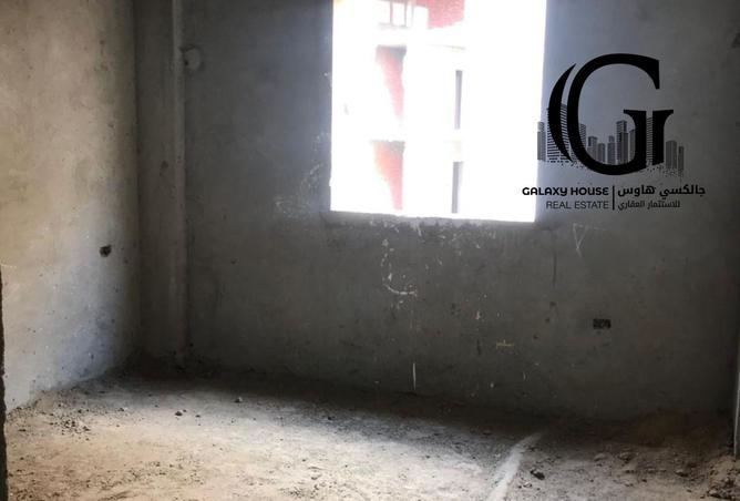 8421929 - Property Image 2