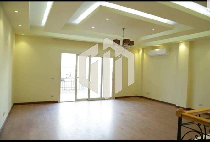 7953443 - Property Image 3