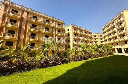 Apartment - 2 Bedrooms - 2 Bathrooms for sale in Al Ashrafiya - North Investors Area - New Cairo City - Cairo