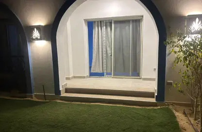 Chalet - 2 Bedrooms - 2 Bathrooms for rent in Mountain View - Ras Al Hekma - North Coast