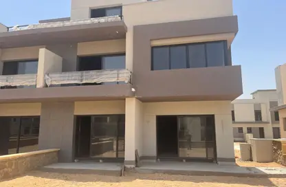 Townhouse - 4 Bedrooms - 5 Bathrooms for sale in Swan Lake Residence - 5th Settlement Compounds - The 5th Settlement - New Cairo City - Cairo