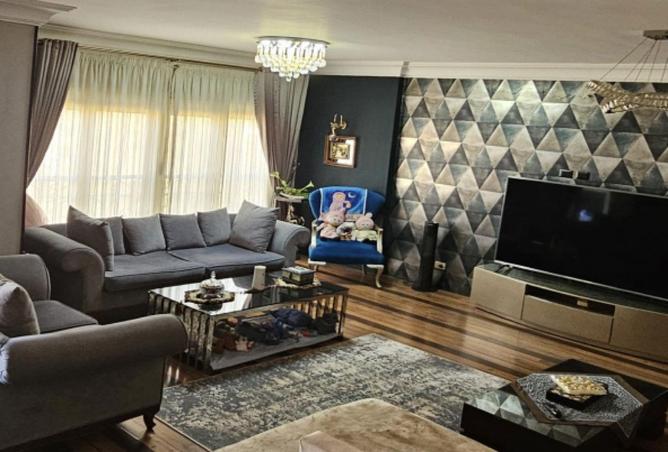 8532102 - Property Image 2