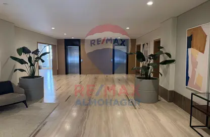 Apartment - 3 Bedrooms - 3 Bathrooms for rent in Mivida - 5th Settlement Compounds - The 5th Settlement - New Cairo City - Cairo