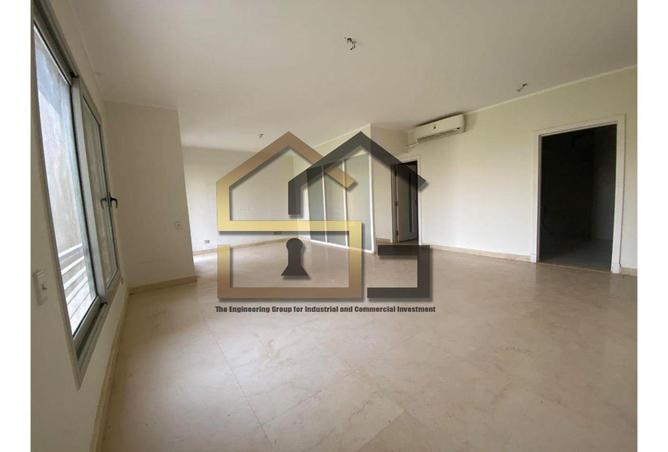 8244341 - Property Image 2