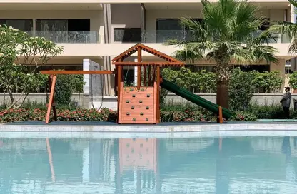 Apartment - 2 Bedrooms - 2 Bathrooms for sale in Lake View Residence - 5th Settlement Compounds - The 5th Settlement - New Cairo City - Cairo