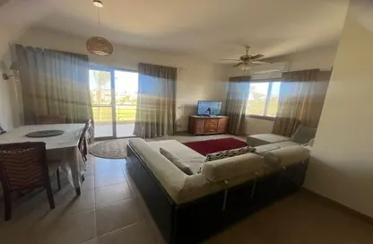 شاليه - 2 غرف نوم - 2 حمامات للبيع في جاز ليتل فينيسيا جولف - العين السخنة - السويس
