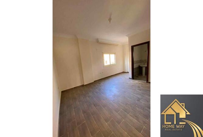 8014236 - Property Image 2