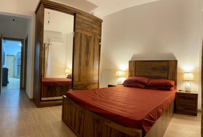 8372296 - Property Image 3