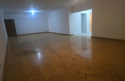 Apartment - 3 Bedrooms - 2 Bathrooms for sale in Shooting Club Street - Dokki - Giza