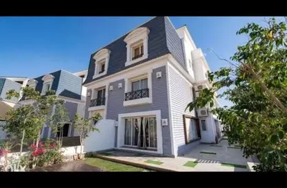 Villa - 4 Bedrooms - 6 Bathrooms for sale in Mountain View Hyde Park - 5th Settlement Compounds - The 5th Settlement - New Cairo City - Cairo