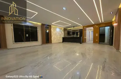 Apartment - 3 Bedrooms - 3 Bathrooms for sale in Gate 2 - Ahmose - Hadayek El Ahram - Giza