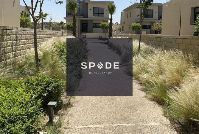 8128932 - Property Image 2
