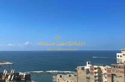 Apartment - 2 Bedrooms - 1 Bathroom for sale in Kaaed Asrab Al Behar St. - Miami - Hay Awal El Montazah - Alexandria