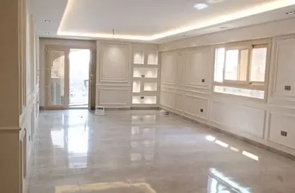 Apartment - 3 Bedrooms - 2 Bathrooms for rent in Othman Ibn Affan Square - Triumph Square - El Nozha - Cairo