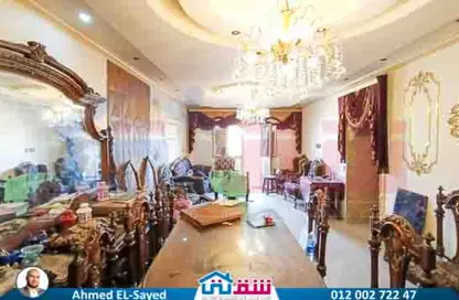 شقة - 3 غرف نوم - 2 حمامات للبيع في كامب شيزار - حي وسط - الاسكندرية