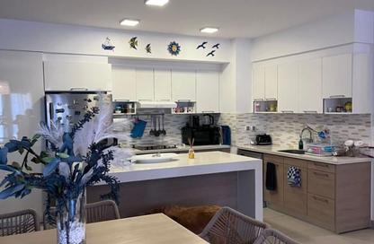 Chalet - 2 Bedrooms - 2 Bathrooms for sale in Marassi - Sidi Abdel Rahman - North Coast