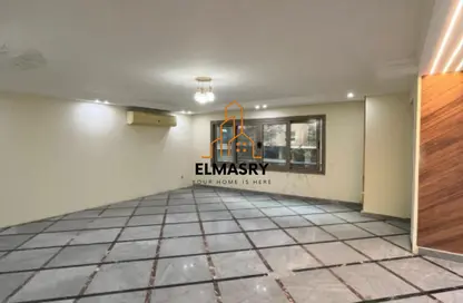 Apartment - 5 Bedrooms - 3 Bathrooms for rent in Abdel Moneim Riad St. - Mohandessin - Giza