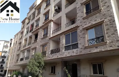 شقة - 3 غرف نوم - 1 حمام للبيع في الهضبة الوسطي - المقطم - القاهرة