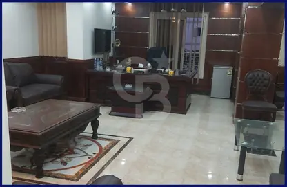 Office Space - Studio - 2 Bathrooms for sale in Omar Lotfy St. - Sporting - Hay Sharq - Alexandria