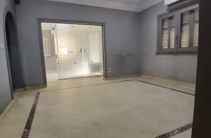 Office Space - Studio - 2 Bathrooms for rent in Gameat Al Dewal Al Arabeya St. - Mohandessin - Giza