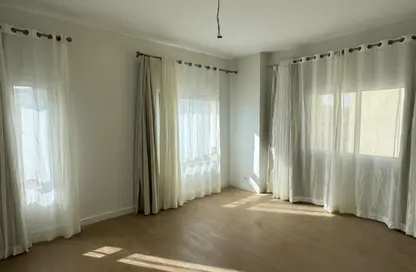 Apartment - 4 Bedrooms - 4 Bathrooms for sale in Mivida - 5th Settlement Compounds - The 5th Settlement - New Cairo City - Cairo