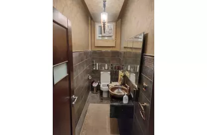 Duplex - 5 Bedrooms - 4 Bathrooms for rent in West Somid - 6 October City - Giza