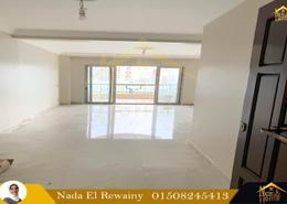 Apartment - 6 bedrooms - 2 bathrooms for للايجار in Al Geish Road - Raml Station - Hay Wasat - Alexandria