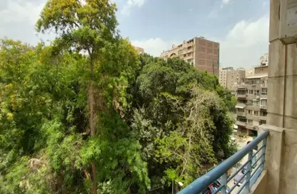 Apartment - 3 Bedrooms - 2 Bathrooms for sale in Medhat Abdel Hamid St. - Mohandessin - Giza
