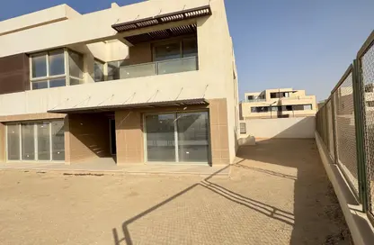 منزل مزدوج - 4 غرف نوم - 4 حمامات للبيع في كمبوند اب فيل - طريق مصر اسكندرية الصحراوي - مدينة 6 أكتوبر - الجيزة