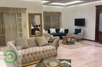 فيلا - 5 غرف نوم - 4 حمامات للايجار في شارع نجيب الريحاني - الرحاب المرحلة الثالثة - الرحاب - مدينة القاهرة الجديدة - القاهرة