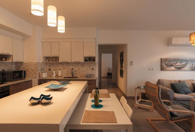 8323521 - Property Image 2