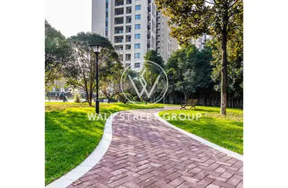Apartment - 3 Bedrooms - 2 Bathrooms for sale in North Teseen St. - The 5th Settlement - New Cairo City - Cairo