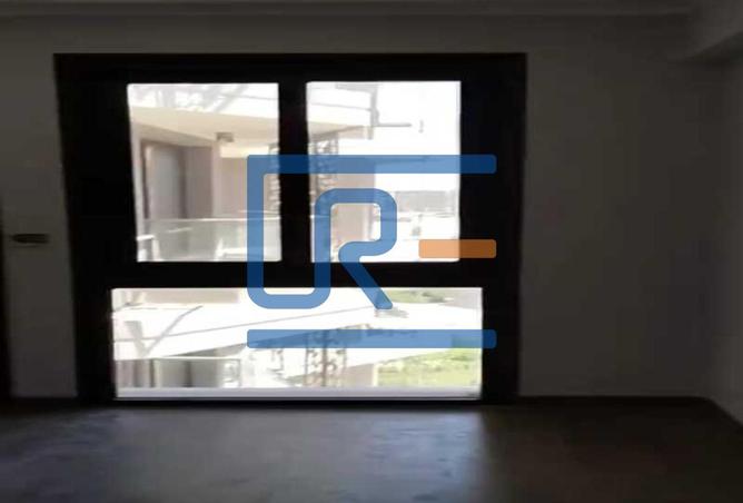 8022749 - Property Image 3