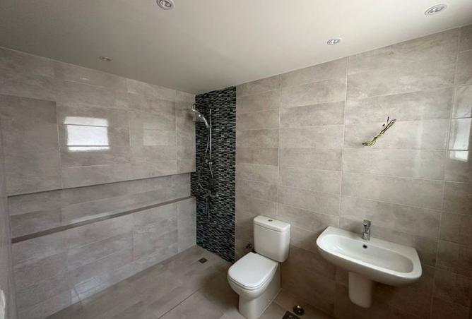 8426184 - Property Image 3