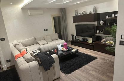 فيلا - 5 غرف نوم - 4 حمامات للبيع في جراند ريزيدنس - المستثمرين الجنوبية - مدينة القاهرة الجديدة - القاهرة