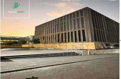 Shop - Studio - 2 Bathrooms for rent in One Ninety Mall - South Teseen St. - The 5th Settlement - New Cairo City - Cairo